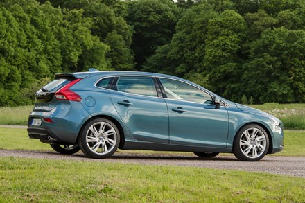 Five stars and a record result for the Volvo V40 in China NCAP safety test