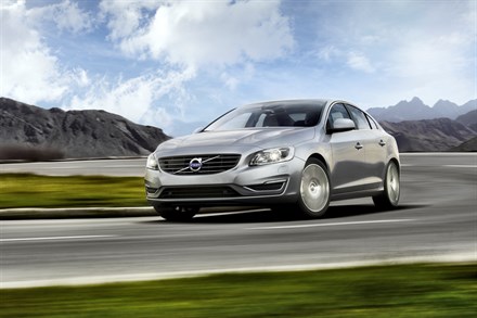 The new Volvo S60, V60 and XC60: Major renewal boosts dynamic appearance and appeal of Volvo 60 cluster