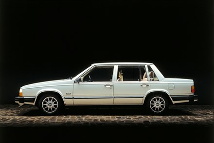 Volvo 760 turns 30 - The car that saved Volvo Car Corporation
