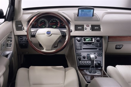 Infotainment: combining in-car business with pleasure
