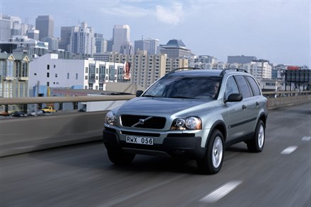 Volvo XC90 voted Auto Express Car of the Year 2003