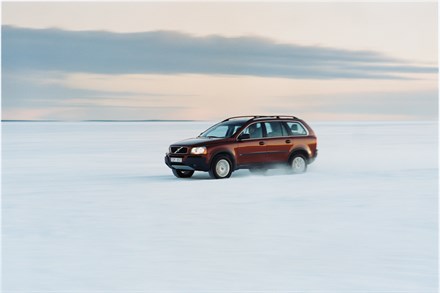 A good climate is the key to safe and comfortable winter driving