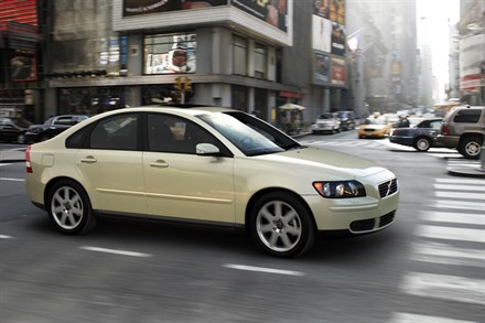 The all new Volvo S40 – compact with full-size virtues