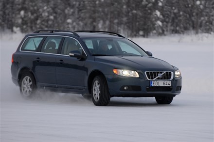 Volvo V70 årets vinterbil i Finland