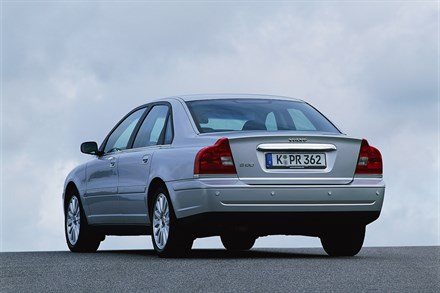 Volvo S80 T6:  Big, mean and green!
