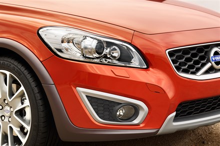 The new Volvo C30 sporty new front and even more choices