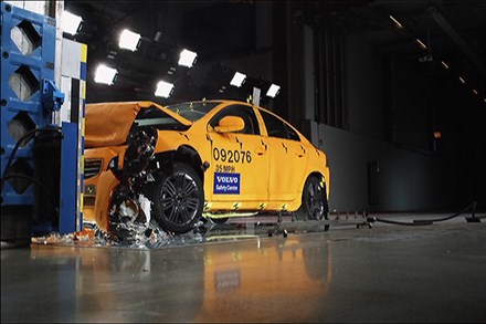 Volvo Cars Crash Test Lab – Newsreel (16:59)