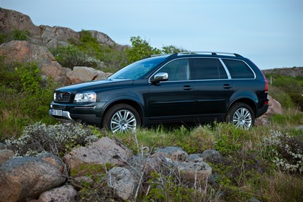Volvo XC90 Given "Best Bet" Distinction for the Fourth Consecutive Year by The Car Book 2011