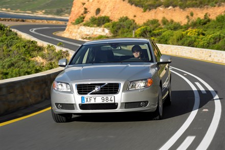 All Wheel Drive and six cylinders a new combination for the Volvo S80